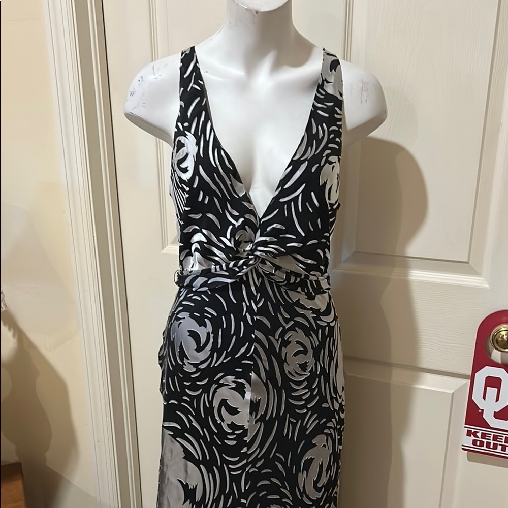 BCBGMaxAzria Black and White Silk Blend Embellished Maxi Dress. Lined. Halter - Picture 2 of 13